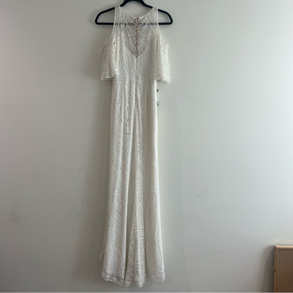 TADASHI SHOJI Bridal Ivory LUZ Embroider Cold Shoulder Flutter Sleeve Gown US 0 - Picture 9 of 16